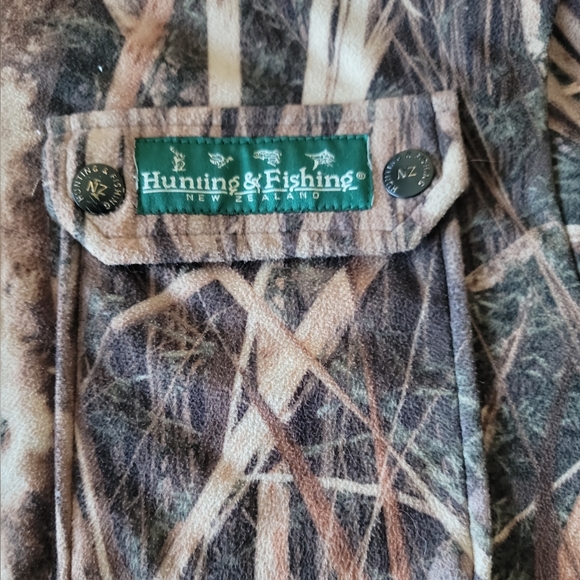 Camouflage Hunting & Fishing Women's 12 Cyclone Technology Hooded Lined Jacket - Picture 6 of 11